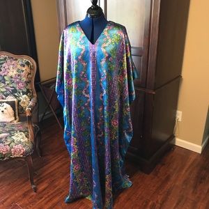 Bright floral silky caftan.